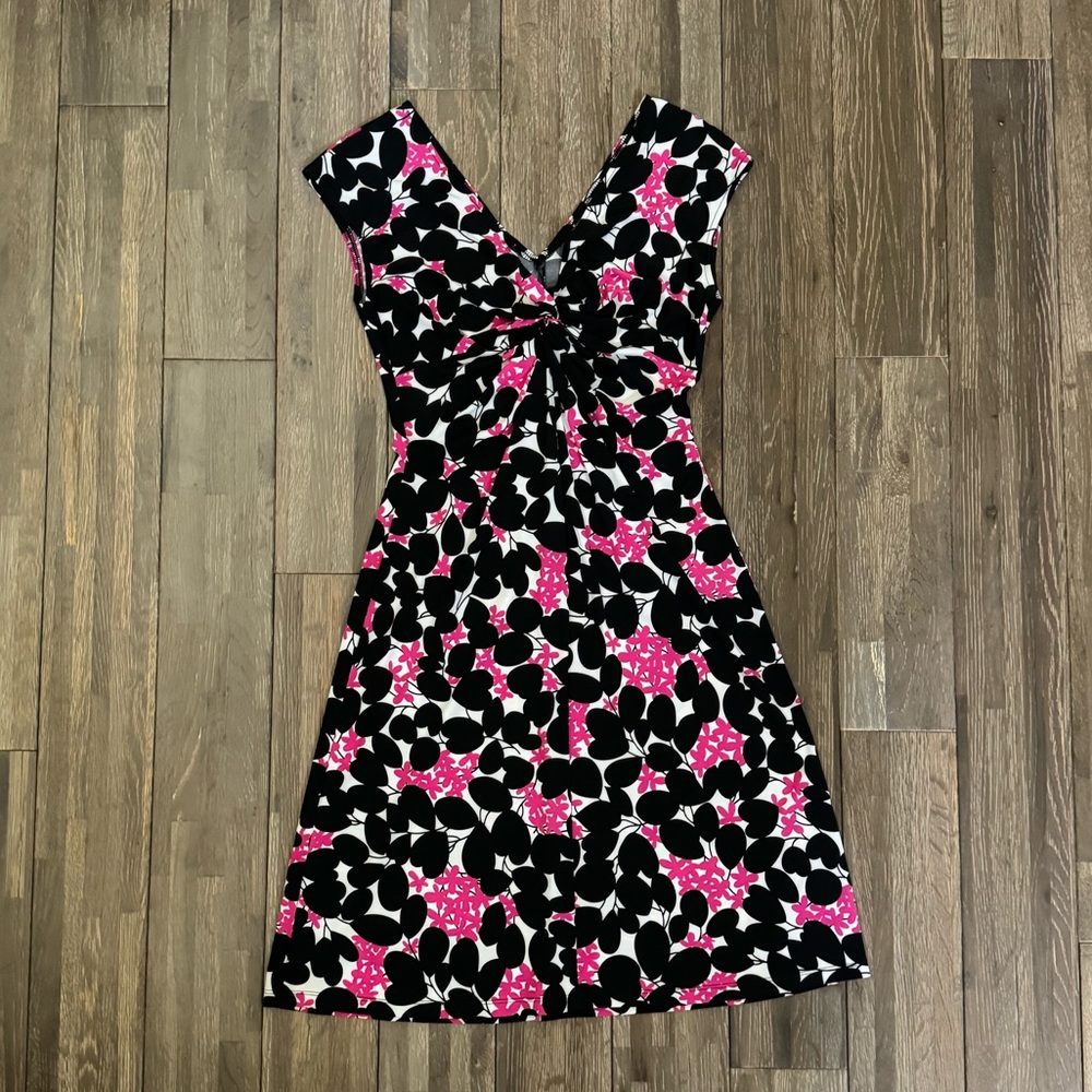 Great dress! 👗